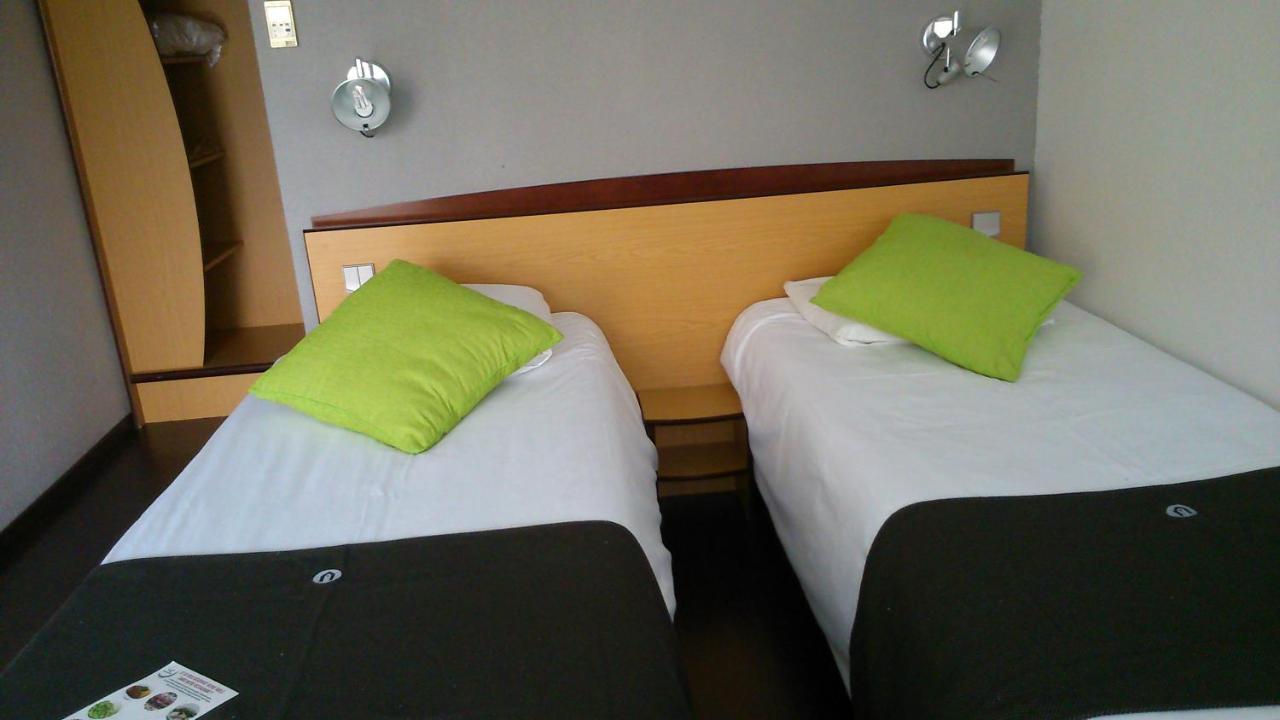 โฮเทล เรสทัวรองต์ ก็องปานีล เดอ โซมูร์ Hotel ภายนอก รูปภาพ