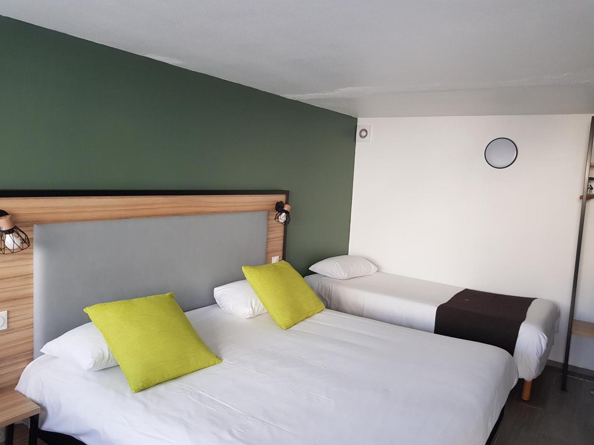 โฮเทล เรสทัวรองต์ ก็องปานีล เดอ โซมูร์ Hotel ภายนอก รูปภาพ