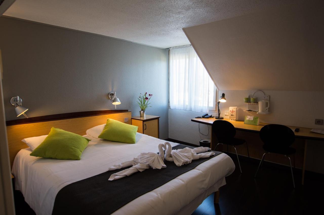 โฮเทล เรสทัวรองต์ ก็องปานีล เดอ โซมูร์ Hotel ภายนอก รูปภาพ