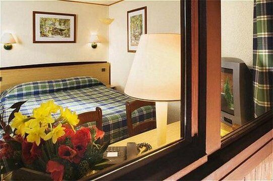 โฮเทล เรสทัวรองต์ ก็องปานีล เดอ โซมูร์ Hotel ห้อง รูปภาพ